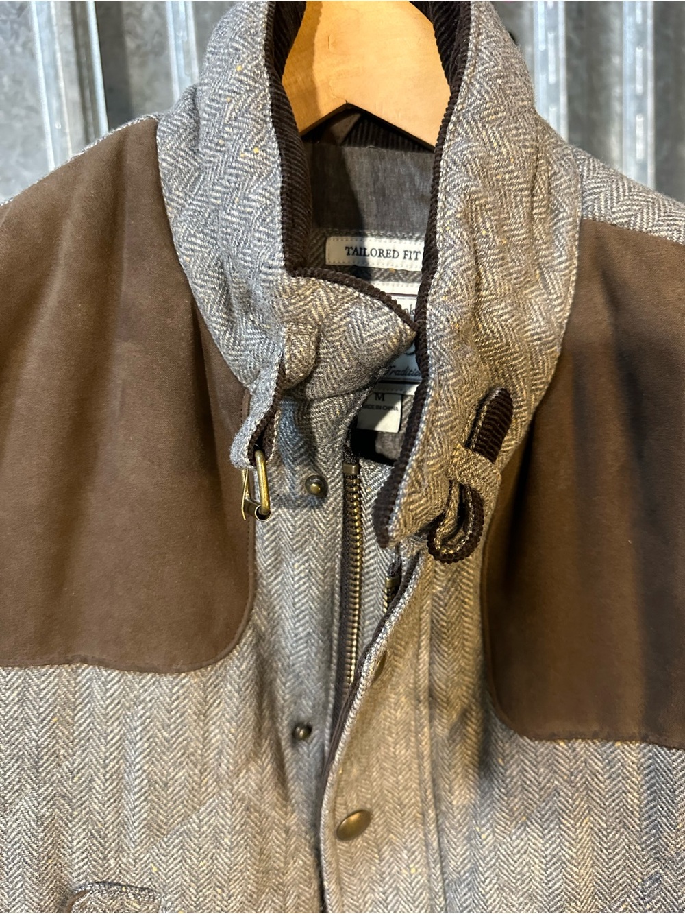 MENS JS CLOTHING & co - Picture 2 of 13
